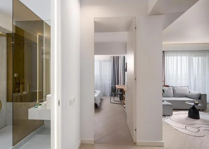 North By Urbanesq Cortina N