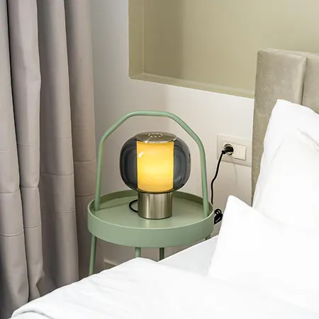 North By Urbanesq Cortina N Βουκουρέστι