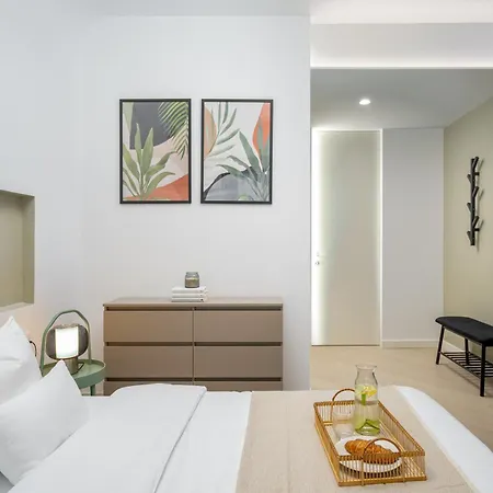 Apartment North By Urbanesq Cortina N *