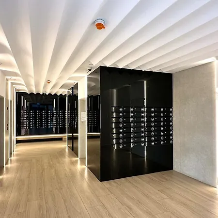 North By Urbanesq Cortina N * Bukareszt