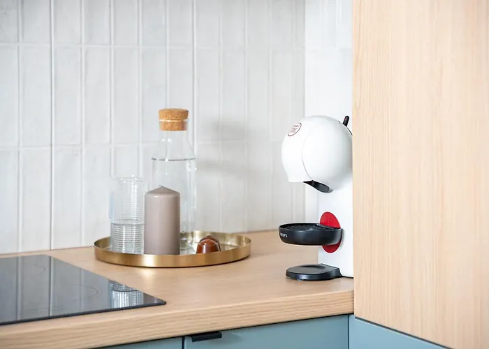 Апартаменти North By Urbanesq Cortina N